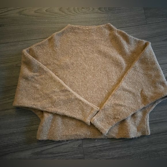 Babaton Zaha Mockneck Sweater - Picture 4 of 5